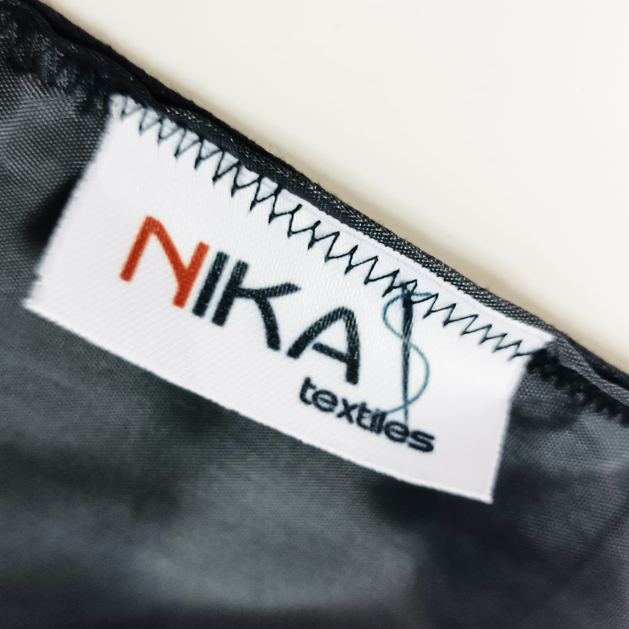 پیشبند-ویتر